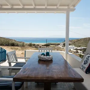 κάντε κράτηση εδώ